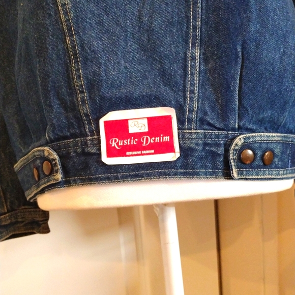 Authentic Rustic Denim Jacket - Picture 4 of 7